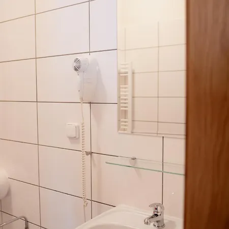 Pod Zeleným Dubem 3*