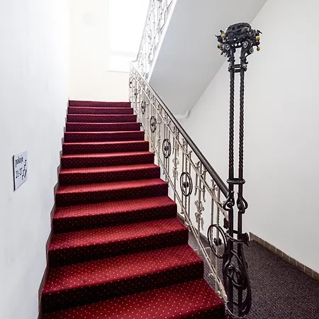 Hotel Pod Zelenym Dubem