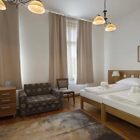 Hotel Pod Zelenym Dubem Bohumín