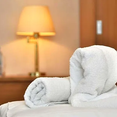 Pod Zelenym Dubem Hotel