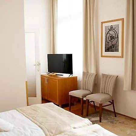 Hotel Pod Zelenym Dubem Bohumín