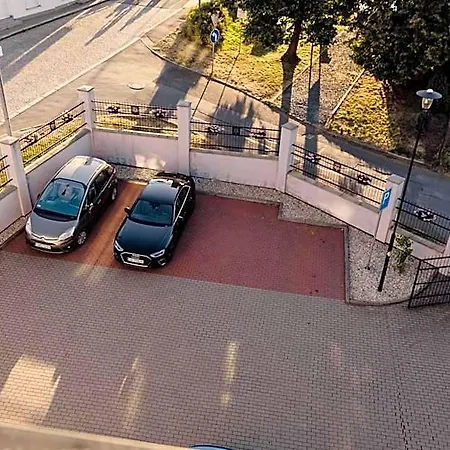 Hotel Pod Zelenym Dubem Bohumín