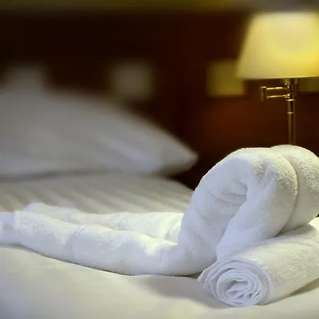 Pod Zelenym Dubem Hotel 3*